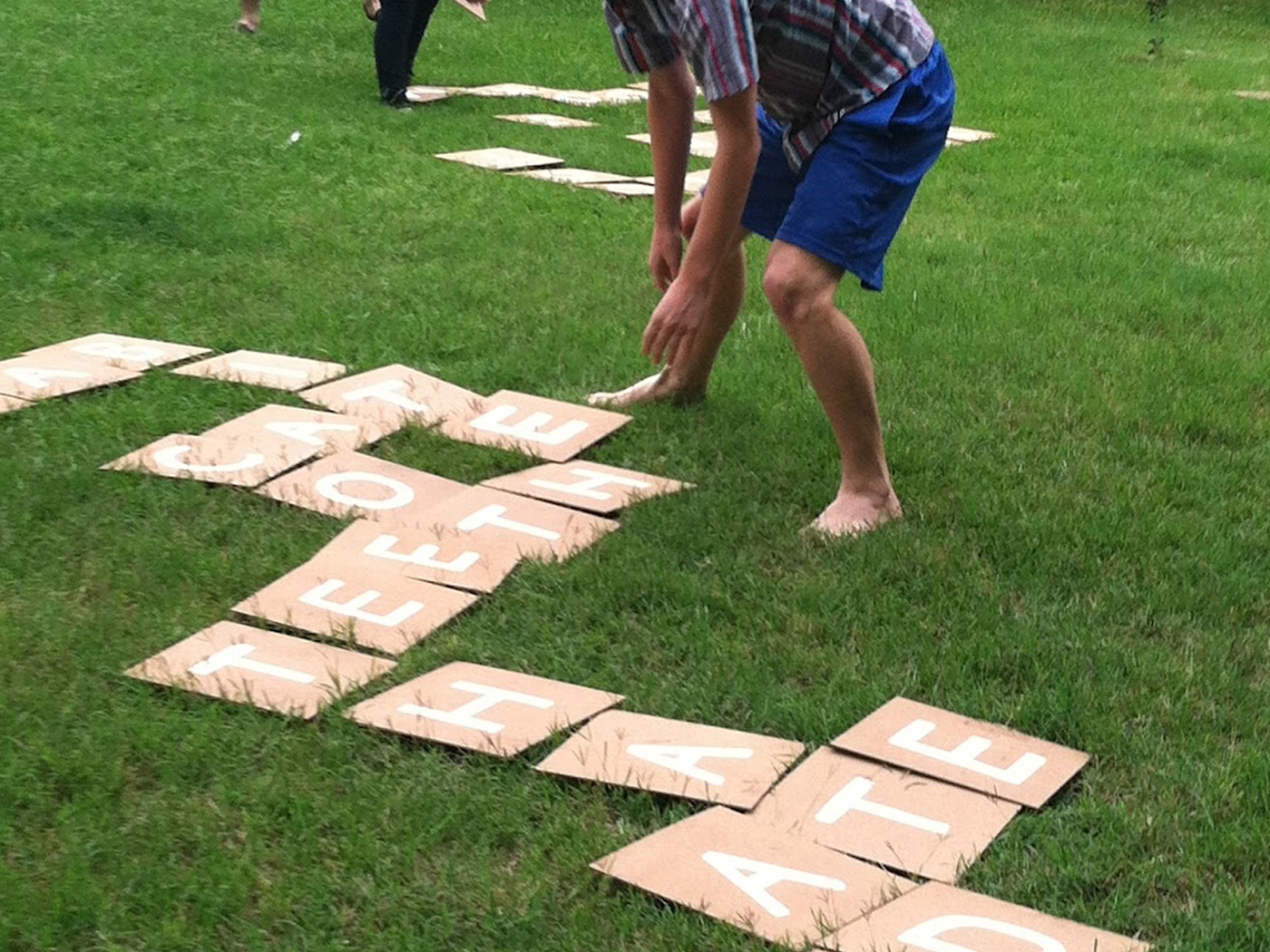 20 Best Picnic Games - Picnic Games for Adults and Kids