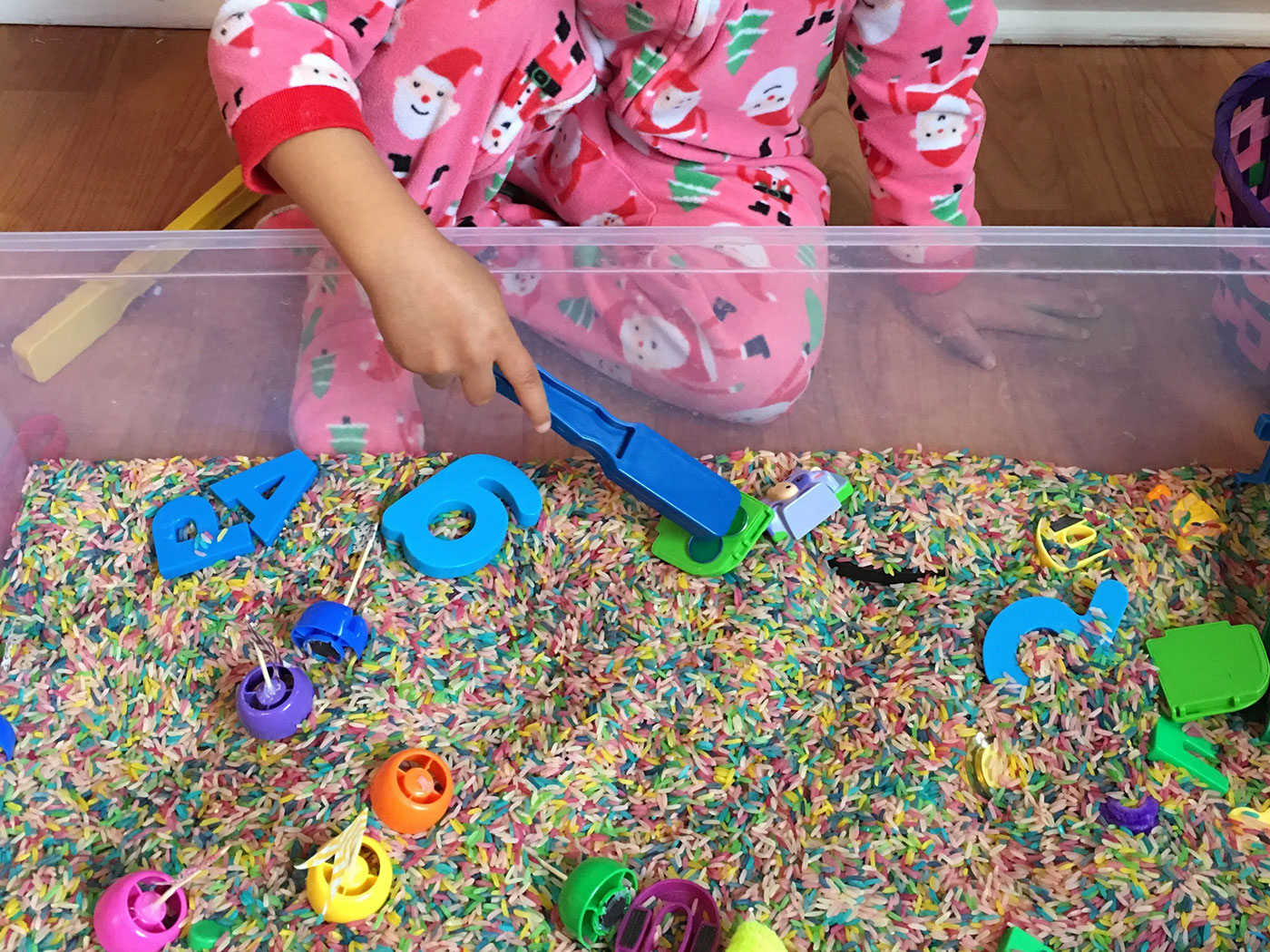 Organizing Games and Sensory Crafts in This Home School Dream